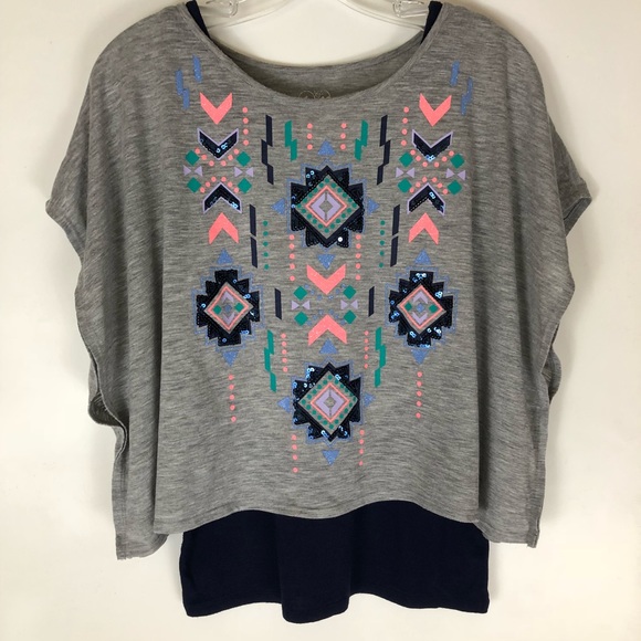 Aztec Crop Top - Picture 1 of 8